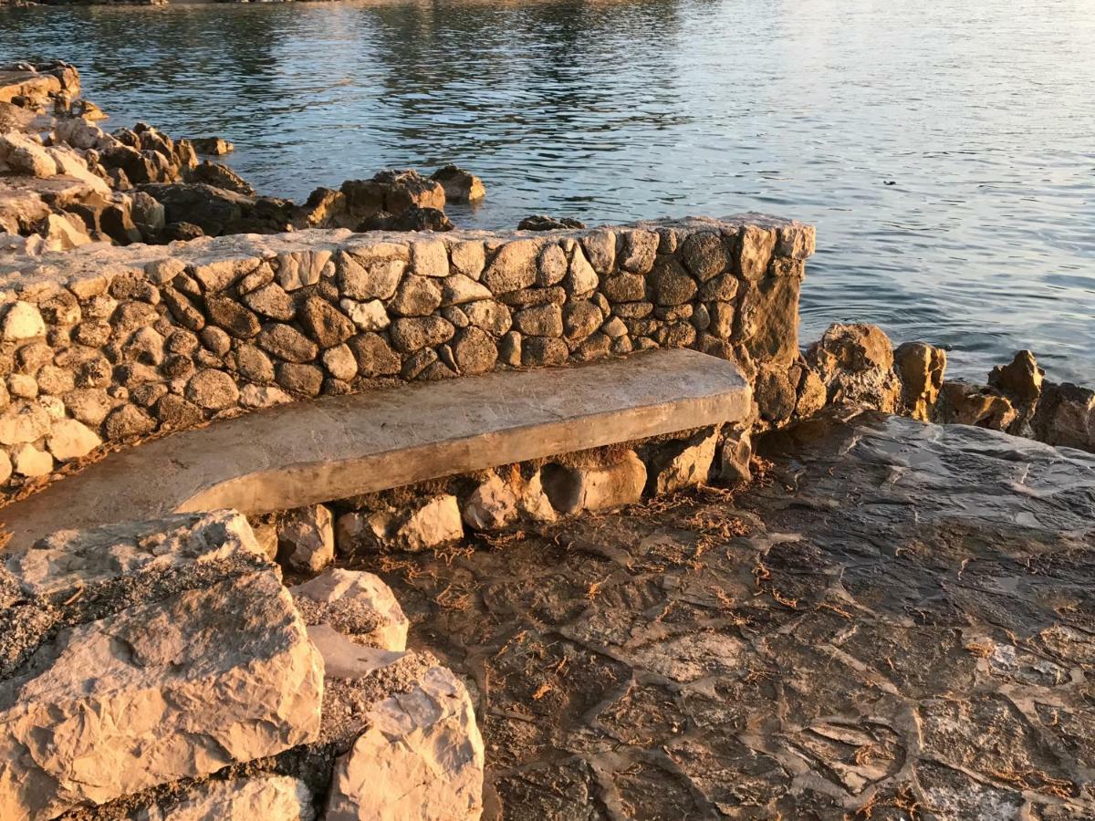 Apartment Aquamarin, Blizu Mora S Pogledom Na More, Za Do 6 Osoba Malinska Εξωτερικό φωτογραφία